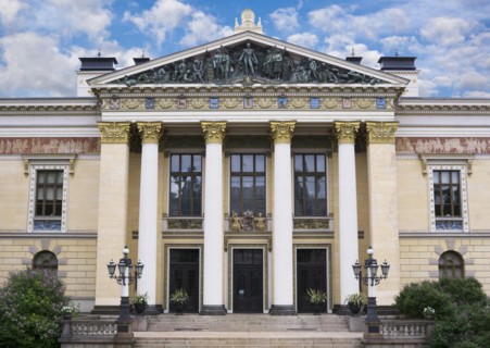 House of stalls