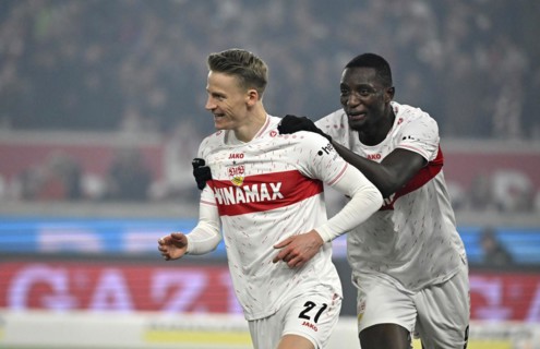 Goal celebration Chris Fuehrich VfB Stuttgart (27) and Serhou Guirassy VfB Stuttgart (09) MHPArena,