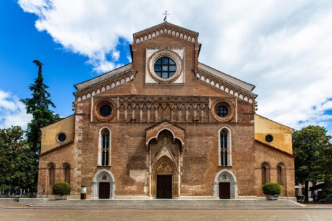 Facade, Cathedral of Santa Maria Annunziata, 13th century, Udine, most important historical city of