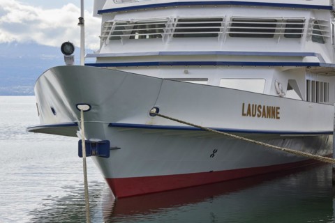 Bow of the passenger ship Lausanne with ropes in the harbour of Ouchy, Lausanne, district of