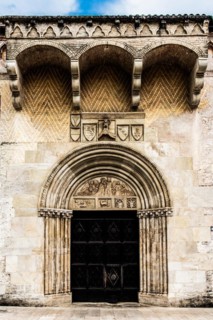 Stone portal, Moorish door, Duomo di Santa Maria Maggiore, 13th century, historic city centre,