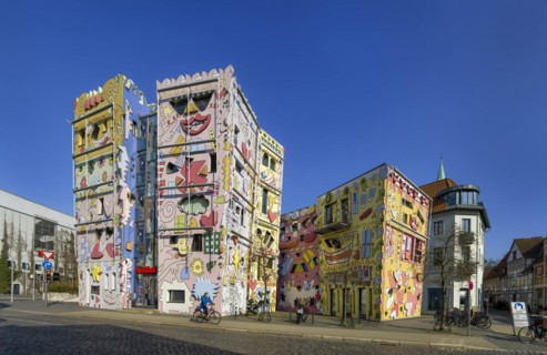 Happy Rizzi House, designed by US artist James Rizzi (1950-2011) and realised by Braunschweig