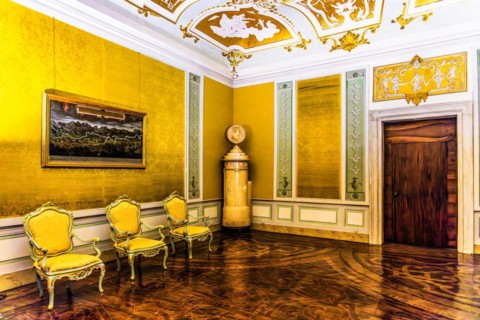 Hall with tiled stove, Palazzo Patriarcale, Dioezesan Museum with the Tiepolo Galleries, 16th