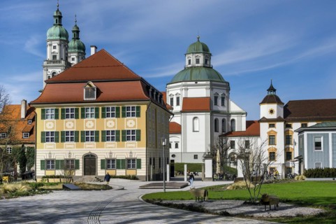 The Zumsteinhaus is museum, Lorenzkirche, and on the right the residence, Kempten, Allgaeu,