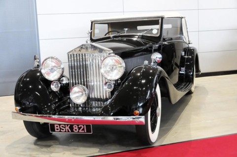 RETRO CLASSICS 2010, Stuttgart Trade Fair Centre, Black Rolls-Royce convertible presented as a