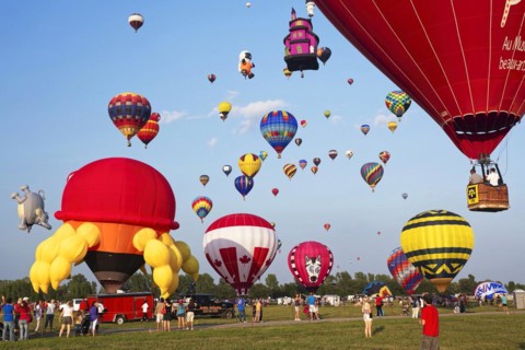 Hot-air balloons, Ballooning Festival, Saint-Jean-sur-Richelieu, Quebec Province, Canada, North