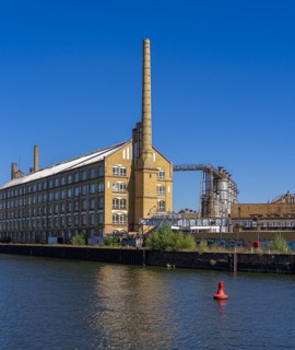 Industrial and factory site on the Spree, luminaire factory, Berlin-Oberschoeneweide, Berlin,
