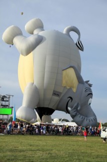 Hot-air balloons, Ballooning Festival, Saint-Jean-sur-Richelieu, Quebec Province, Canada, North