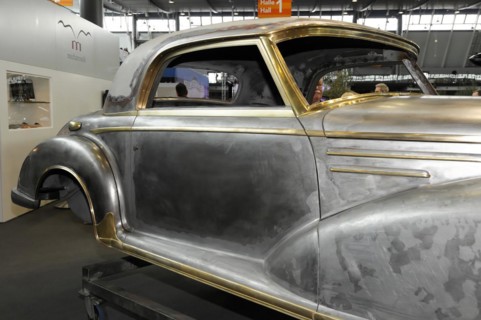 Mercedes-Benz classic car during restoration, RETRO CLASSICS 2010, detailed view of a classic car