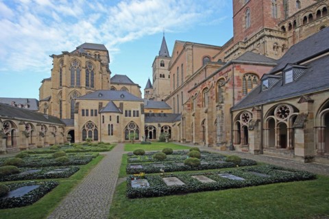 Inner courtyard with tombs and cloister, Church of Our Lady and UNESCO St Peter's Cathedral, Trier,