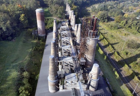 Aerial view of the shaft kiln battery in the Ruedersdorf Museum Park... The shaft kiln battery with