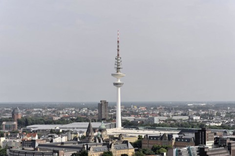 Hamburg television tower, Heinrich-Hertz-Tower, Tele-Michel, View of a television tower and