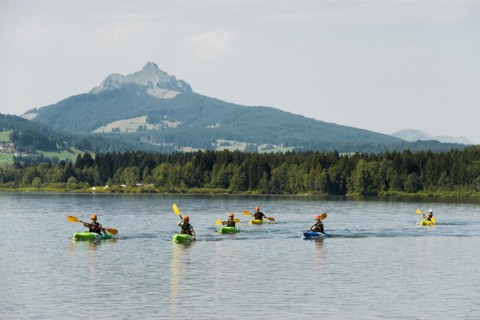 Kayaks, Lake Ammer, near Herrsching am Lake Ammer, Fuenfseenland, Upper Bavaria, Bavaria, Germany,