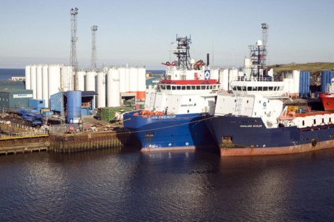 Highland Bugler and UOS Endeavour ships, Port harbour, Aberdeen, Scotland, United Kingdom, Europe