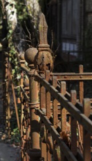 Rusty grave fences, Kirchof 1 of the Evangelische Georgen-Parochialgemeinde, Greisfswalder Strasse,