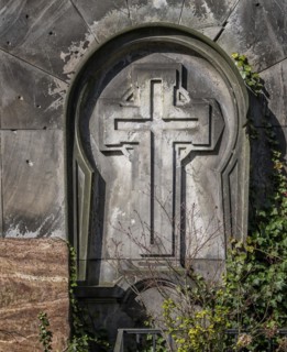 Old tombs, Churchyard 1 of the Protestant Parish of St George, Greisfswalder Strasse, Berlin,