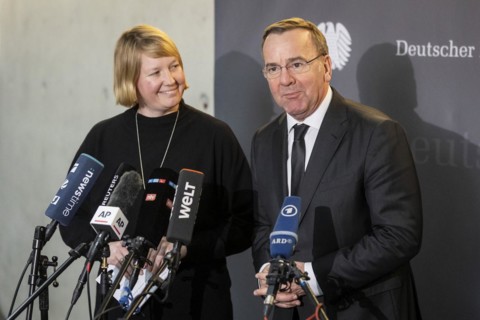Boris Pistorius (SPD), Federal Minister of Defence with Wiebke Esdar, Member of the German