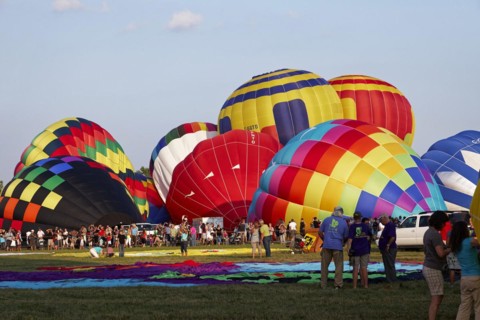Hot-air balloons, Ballooning Festival, Saint-Jean-sur-Richelieu, Quebec Province, Canada, North