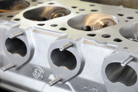 RETRO CLASSICS 2010, Stuttgart Messe, Silver engine block with cylinders and visible screws,