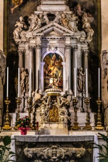 Side altar with tabernacle, Cathedral of Santa Maria Annunziata, 13th century, Udine, most