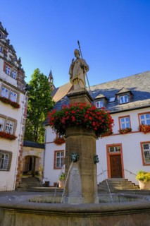 Lullus Fountain, Gothic town church, Old Town, Bad Hersfeld, Hesse, Germany, Europe