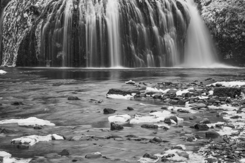 Stjornarfoss waterfall, near Kirkjubaejarklaustur, black and white photo, Sudurland, Iceland,