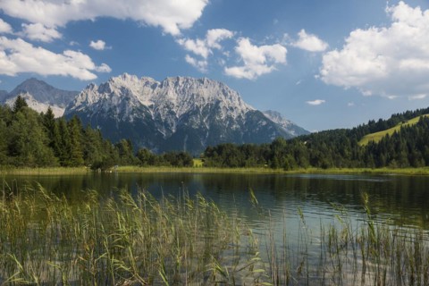 Luttensee in front of the Karwendel, Mittenwald, Werdenfelser Land, Upper Bavaria, Bavaria,