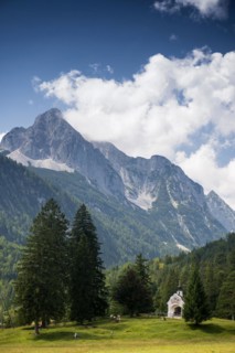 Maria Koenigin Chapel on Lake Lautersee, near Mittenwald, Werdenfelser Land, Upper Bavaria,