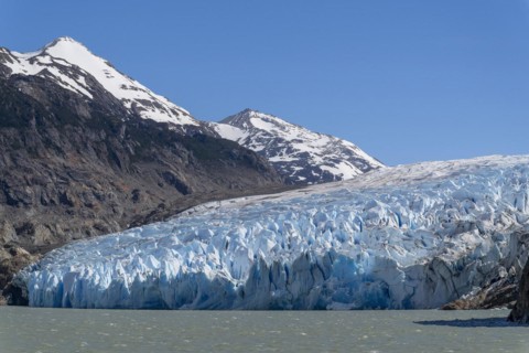 Glacier, Lago Grey, Torres del Paine National Park, Parque Nacional Torres del Paine, Cordillera