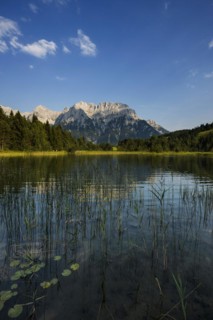Luttensee in front of the Karwendel, Mittenwald, Werdenfelser Land, Upper Bavaria, Bavaria,