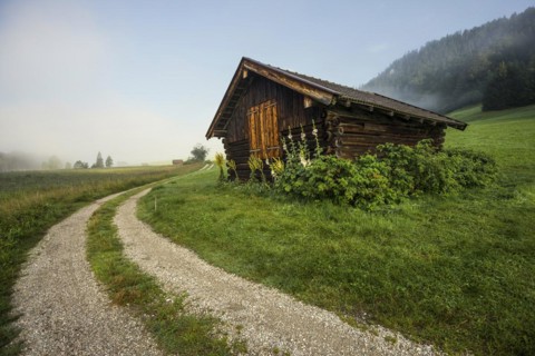 Sunrise and morning fog, Geroldsee or Wagenbruechsee, Kruen near Mittenwald, Werdenfelser Land,