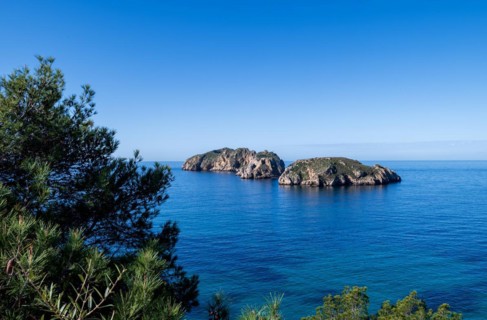 Malgrats Islands, Illes de las Malgrats seen from the Parque de les Malgrats, near Santa Ponca or
