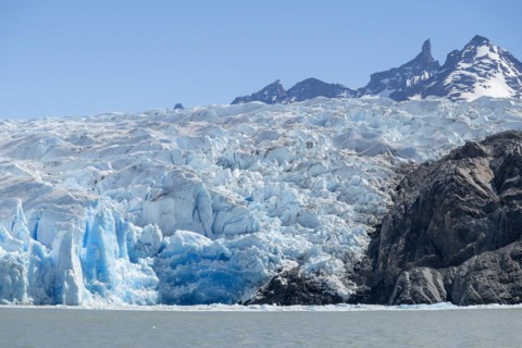 Glacier, Lago Grey, Torres del Paine National Park, Parque Nacional Torres del Paine, Cordillera