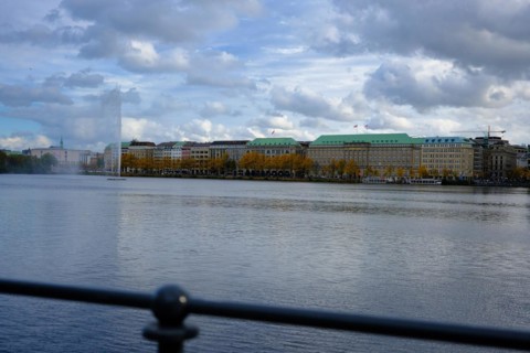 View over the Inner Alster Lake, Hapag Lloyd building behind, Hanseatic City of Hamburg, Hamburg,