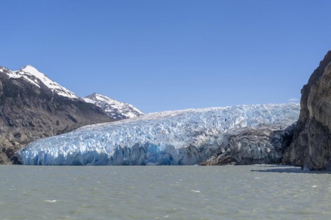 Glacier, Lago Grey, Torres del Paine National Park, Parque Nacional Torres del Paine, Cordillera