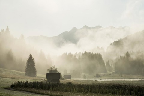 Sunrise and morning fog, Geroldsee or Wagenbruechsee, Kruen near Mittenwald, Werdenfelser Land,
