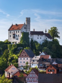 Goessweinstein with castle and half-timbered houses, Franconian Switzerland, Upper Franconia,