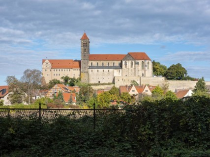 View of the Schlossberg with St Servatius collegiate church and Renaissance castle, UNESCO World