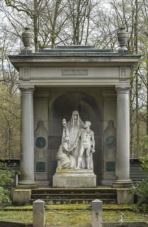 Mausoleum of the Bartling family by sculptor Ernst Herter, Death as a figure, North Cemetery,