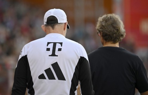 Coach Thomas Tuchel FC Bayern Munich FCB with press officer Dieter Nickles, from behind, Adidas,