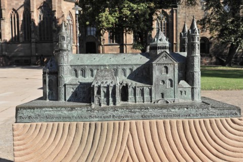 Speyer Cathedral, bronze model of Worms Cathedral with a descriptive plaque, Speyer Cathedral,
