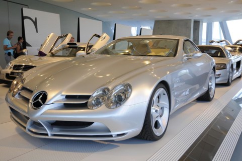 Museum, Mercedes-Benz Museum, Stuttgart, Silver Mercedes-Benz SLR McLaren in side view, on display