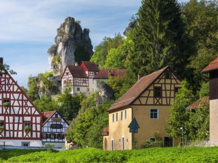 Zechenstein rock formation and half-timbered houses, rock castle and Franconian Switzerland Museum,