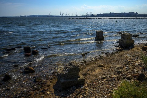 Views on New York Harbor, Manhattan and Statue of Liberty from the Liberty State Park, Jersey City,