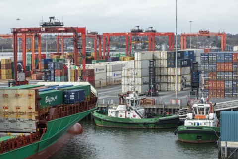 Container ship, container bridge, container, tugboat, harbour, Dublin, Republic of Ireland