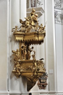 St Stephen's Cathedral, Passau, Gilded pulpit, pulpit by L. Mattielli and A. Beduzzi, 1726, St