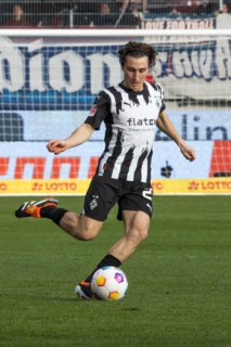 Football match, Rocco REITZ Borussia Moenchengladbach on the ball, Voith-Arena football stadium,
