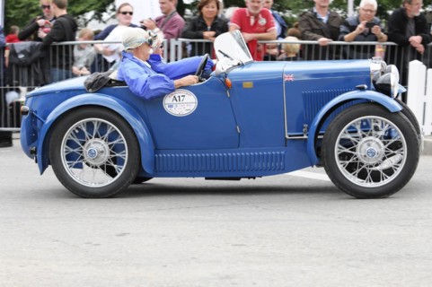 Person driving a blauen vintage roadster at a public event, SOLITUDE REVIVAL 2011, Stuttgart,