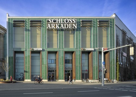 Schloss arcades, shopping centre behind the reconstructed facade of the old residential palace,