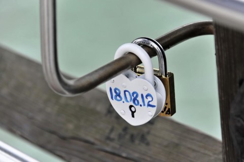 Love locks, Ponte dell Akademica, Grand Canal, A love lock with a date on a metal bridge in Venice,